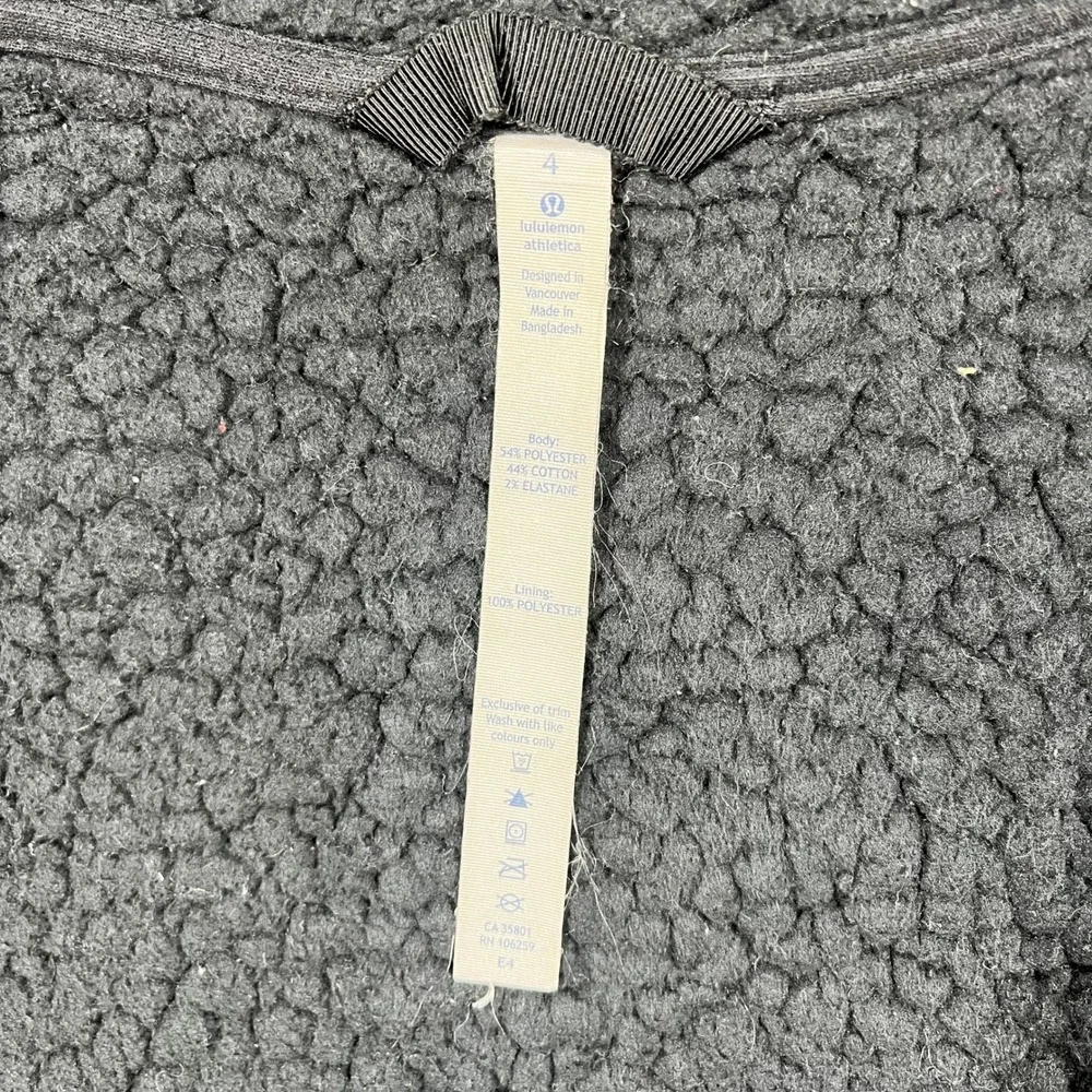 Lululemon Athletica Cozy Up Buttercup Jacket‎ Womens Size 4 Gray Sherpa Lined